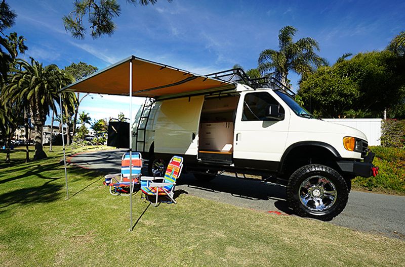 Picture 5/12 of a 2006 Ford E250 4x4 Van  for sale in Encinitas, California