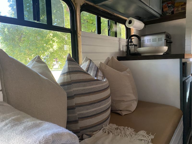 Picture 5/17 of a Off-Grid Converted 2016 Ford E-350 StarCraft Shuttle Bus for sale in Atlanta, Georgia