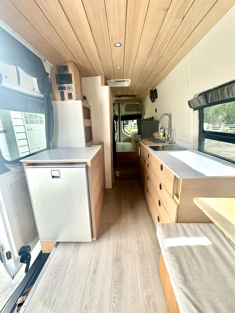 Picture 4/23 of a 2020 Mercedes Sprinter 170WB for sale in Malibu, California