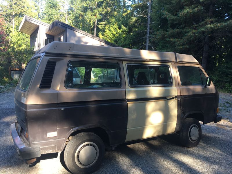 Picture 4/11 of a 1984 Volkswagen Westfalia Wolfsburg Edition for sale in Langley, Washington