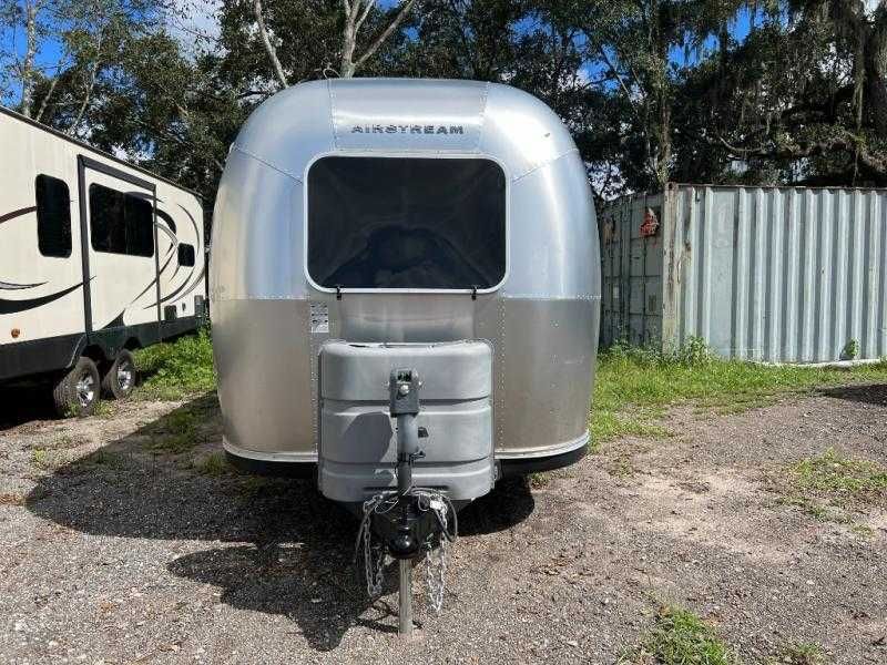 Picture 2/14 of a 2008 airstream sport safari 22' for sale in Homestead, Florida