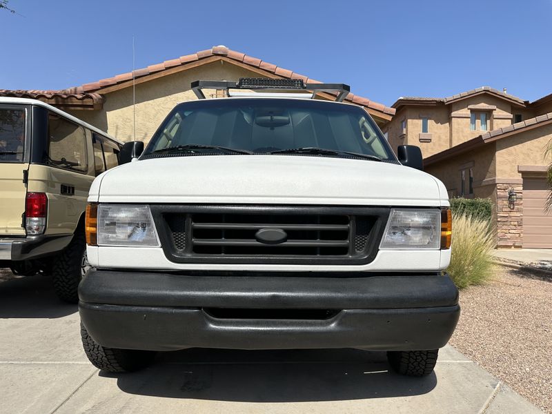 Picture 3/15 of a 2003 Ford e-150 xlt Chateau Conversion for sale in Chandler, Arizona