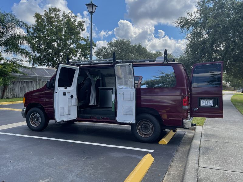 Picture 2/14 of a *PENDING* Affordable & Stealthy Rig ~ Ford Econoline for sale in Melbourne, Florida