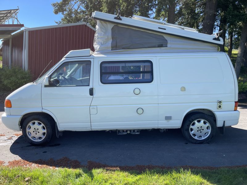 Picture 5/10 of a 1999 Eurovan Camper for sale in North Plains, Oregon