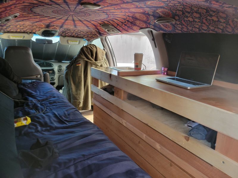 Picture 1/14 of a 1996 Dodge Grand Caravan for sale in Marina Del Rey, California