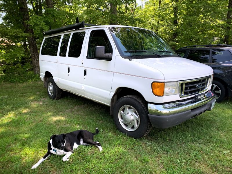 Picture 1/17 of a 2007 Ford E350 for sale in Warner, New Hampshire