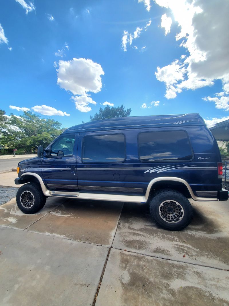 Picture 1/19 of a 2005 ford E-150 super duty Regency for sale in Albuquerque, New Mexico