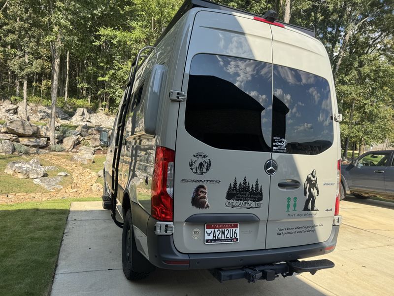 Picture 4/17 of a 2022 4x4 Sprinter Full Camper Van for sale in Gurley, Alabama