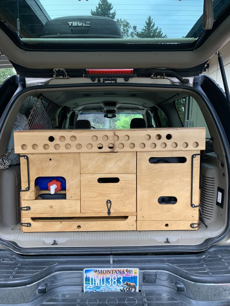 Picture 3/33 of a Chevy 4x4 Suburban 2005 for sale in Sacramento, California