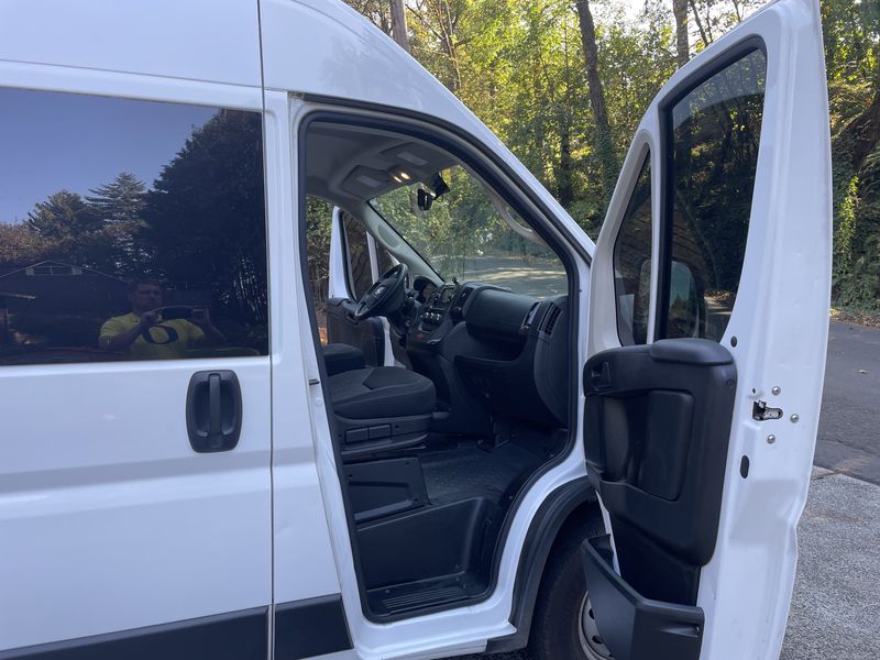 Picture 3/8 of a 2019 Dodge Promaster 2500 High Roof 159wb for sale in Portland, Oregon