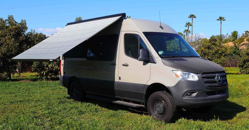 Picture 5/20 of a 2022 Vansatile Ivory Whisper Sprinter 144 4x4 for sale in Huntington Beach, California