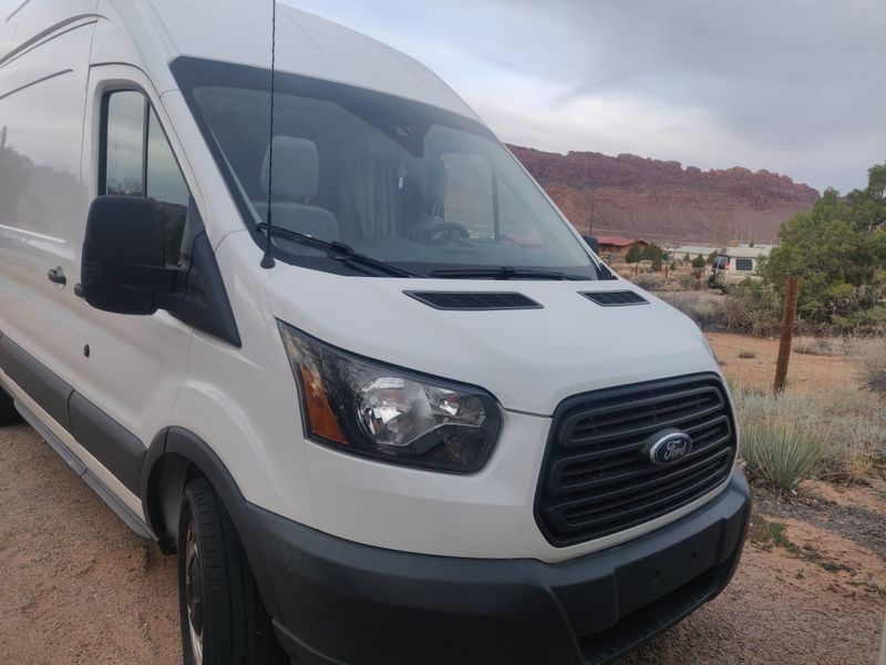 Picture 4/24 of a 2018 Ford Transit High Roof for sale in Moab, Utah