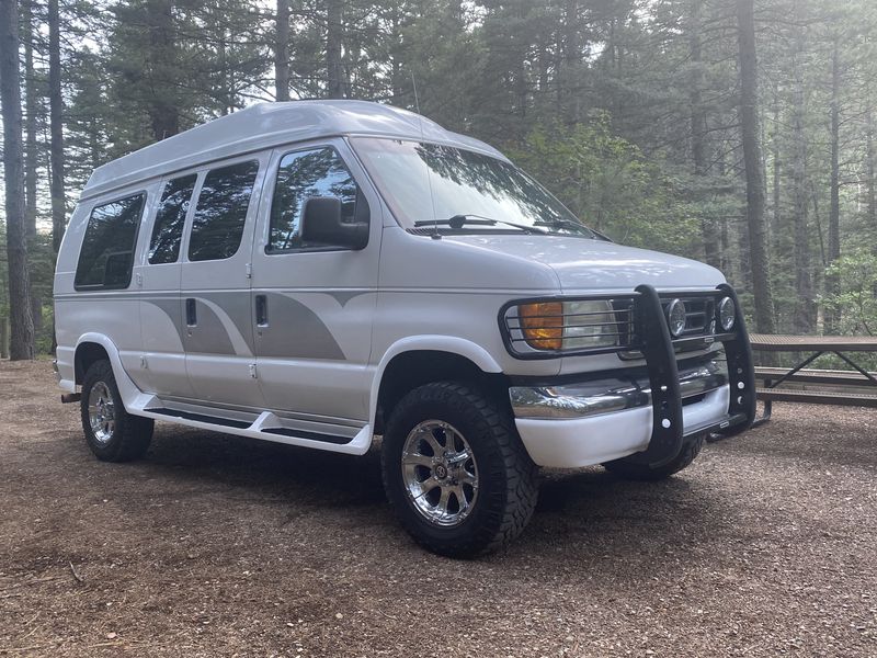 Picture 2/22 of a 2003 Custom, Ford E-150 Chateau - 19,000 Miles on New Engine for sale in Sedona, Arizona