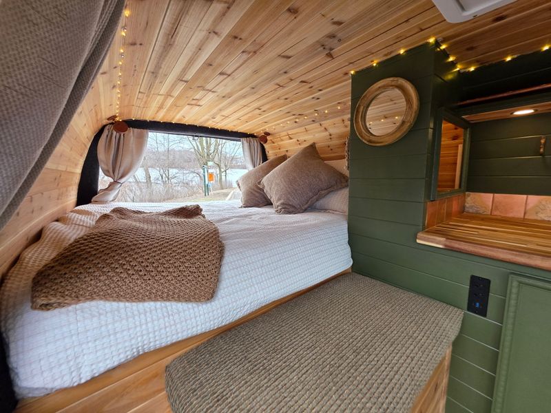 Picture 3/13 of a 2017 GMC Savana 2500 | Fully Off-Grid & Adventure Ready for sale in Saint Paul, Minnesota