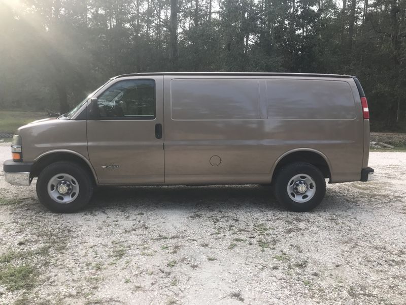 Picture 4/14 of a 2004 GMC Express 3500 for sale in Slidell, Louisiana