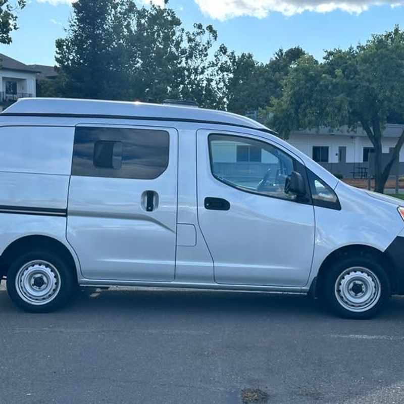 Picture 5/28 of a 2019 Nissan NV200 Popup Campervan for sale in Rohnert Park, California