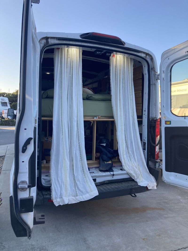 Picture 5/14 of a Ford Transit 250 (medium roof, 2019) for sale in Nashville, Tennessee