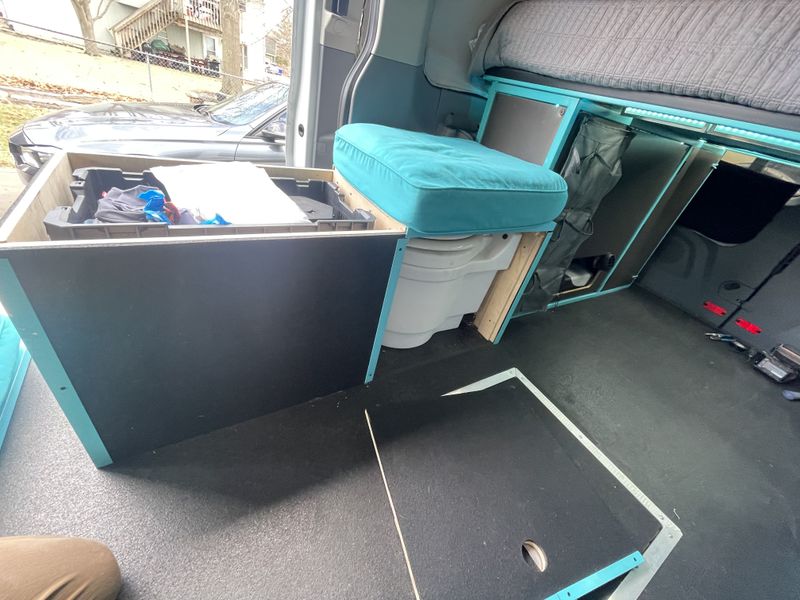 Picture 4/12 of a 2018 ford transit mid roof  for sale in Gardner, Kansas