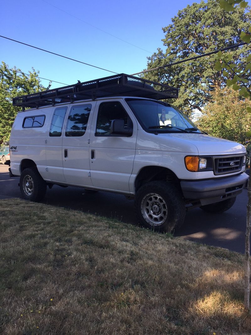 Picture 1/9 of a Ford e-350 superduty 4x4 for sale in Portland, Oregon