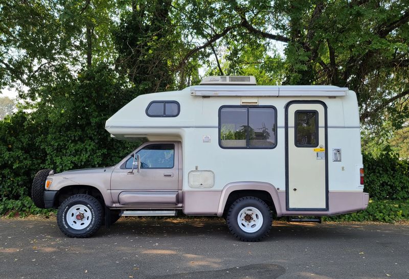 Picture 2/25 of a 1993 Toyota Hilux Galaxy LN-106  for sale in Sacramento, California