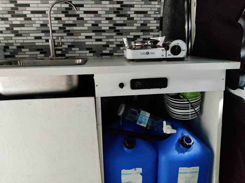 Picture 5/16 of a 2016 Ford Transit campervan low miles-priced to sell for sale in Liberty Lake, Washington
