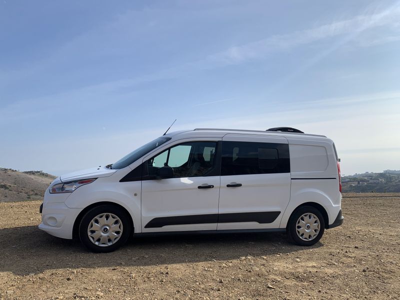 Picture 2/10 of a 2016 Ford Transit Connect 2WD for sale in Portland, Oregon