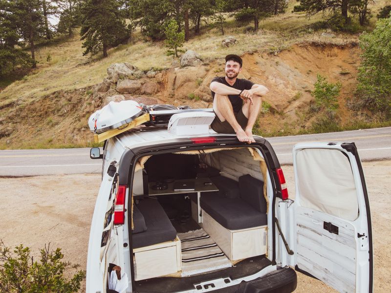 Picture 3/7 of a 2006 Chevy Express  for sale in San Francisco, California