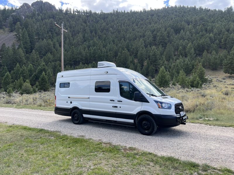 Picture 1/26 of a 2019 Ford Transit 250 High Roof Extended for sale in Las Vegas, Nevada