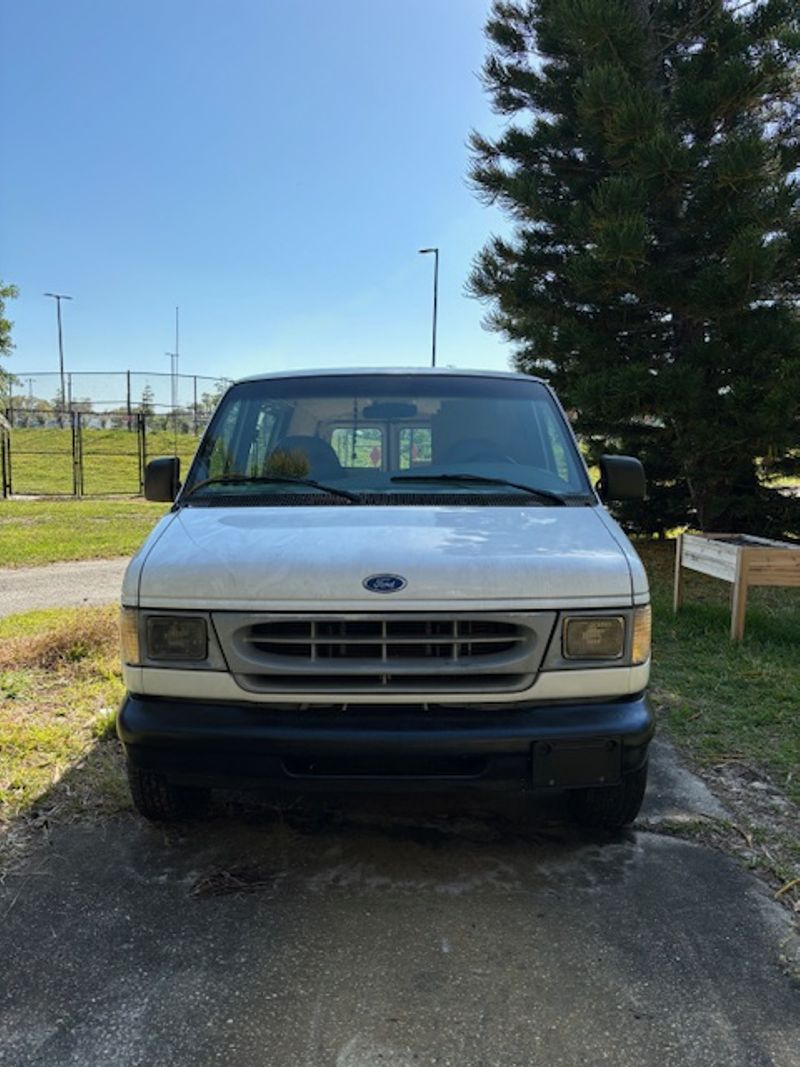 Picture 2/44 of a 1997 Ford Econoline E-150 400W Solar for sale in Saint Petersburg, Florida