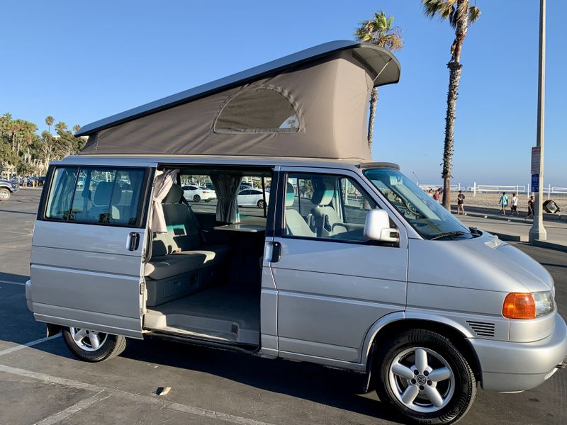 Picture 5/10 of a 2003 Volkswagen Eurovan Weekender for sale in Santa Monica, California