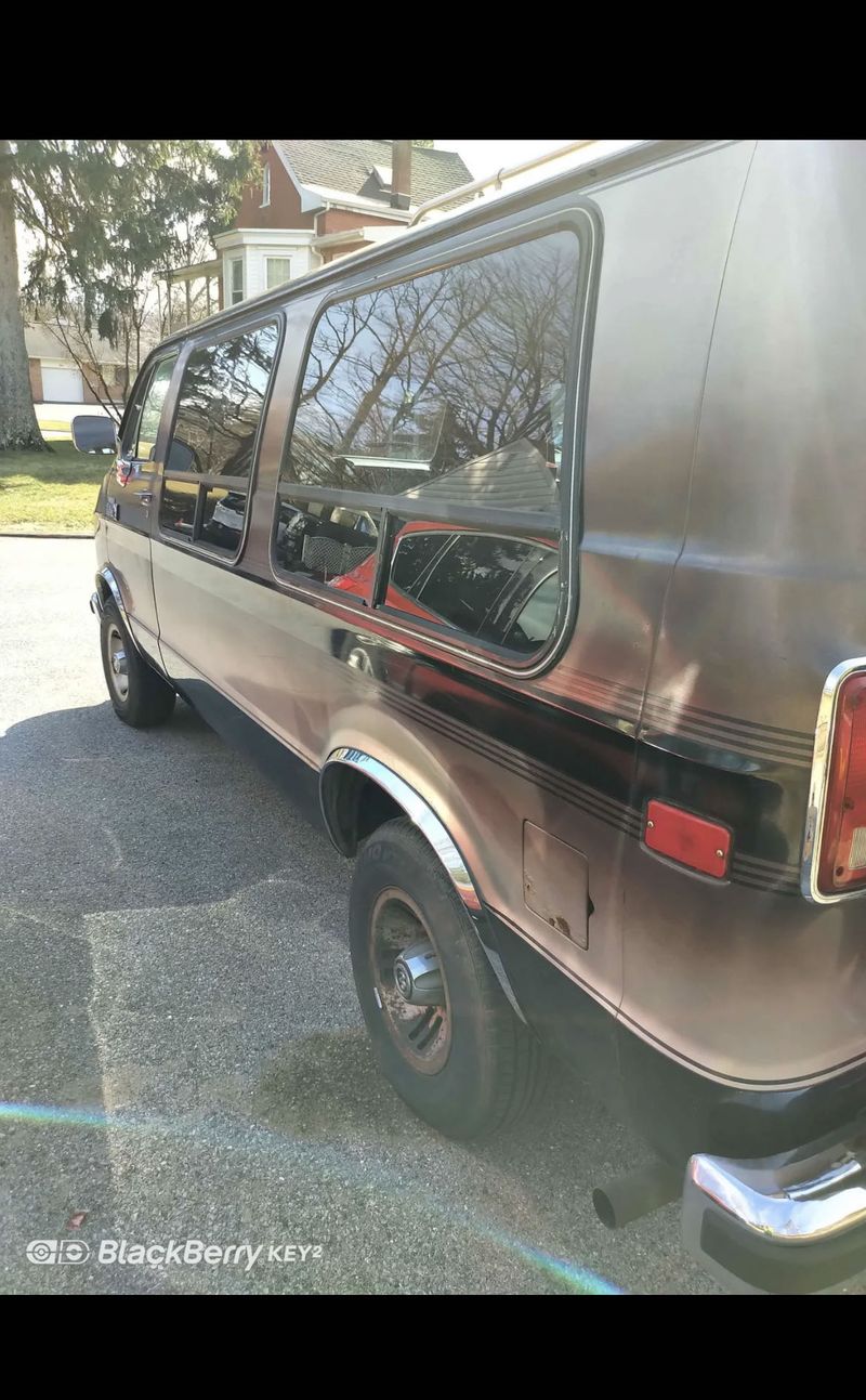 Picture 5/14 of a 1989 Dodge Ram Van B-250 for sale in Jonestown, Pennsylvania