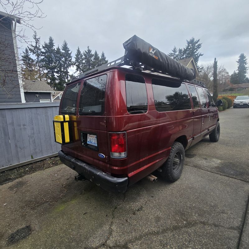 Picture 4/18 of a 1995 ford econoline e350 ext for sale in Puyallup, Washington