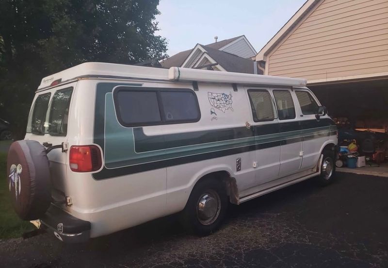 Picture 3/7 of a 1995 Dodge Sportsmobile for sale in Savannah, Georgia