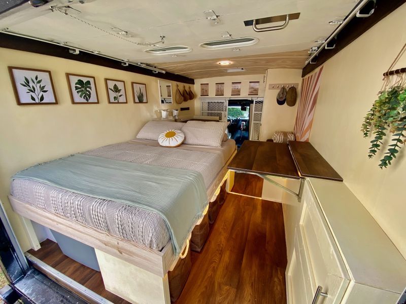 Picture 2/15 of a 1987 Chevrolet HiCube Conversion for sale in San Diego, California