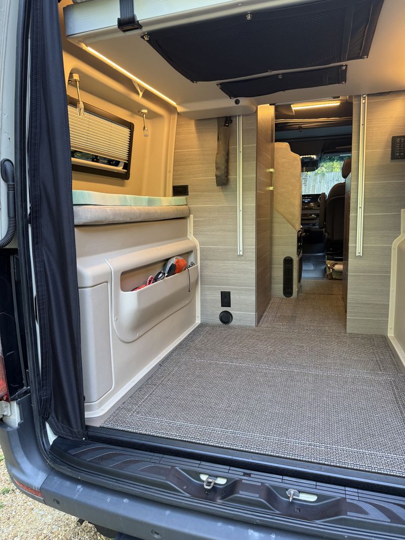 Picture 4/24 of a 2023 Jayco Terrain 4x4 Sprinter Van for sale in Birmingham, Alabama