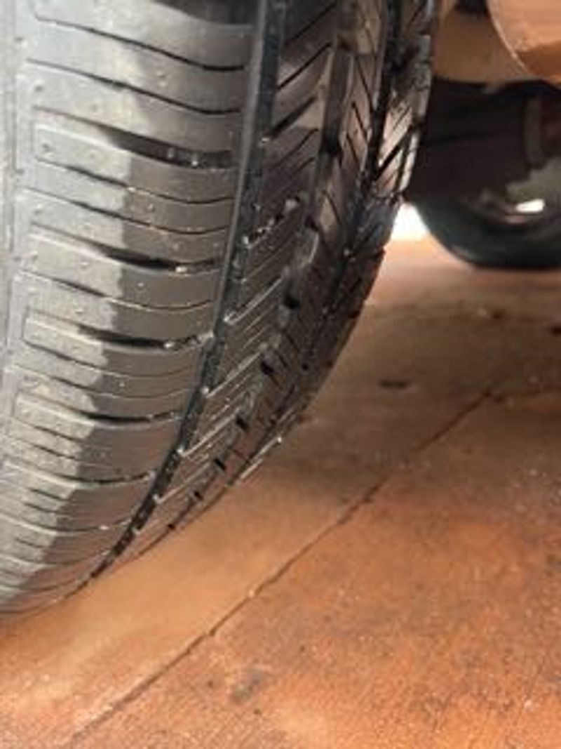 Picture 5/17 of a 2001 Chevy Astro for sale in Flagstaff, Arizona