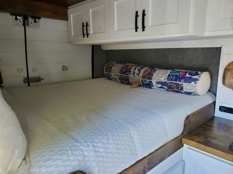 Picture 6/39 of a 2021 Ram Promaster 1500 Custom Converted Mobile Dwelling for sale in Camarillo, California