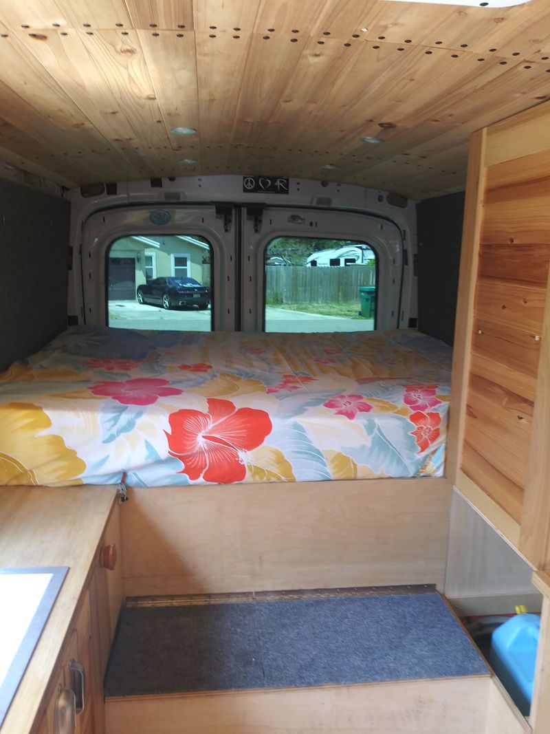 Picture 3/26 of a 2015 ford transit campervan for sale in Melbourne, Florida