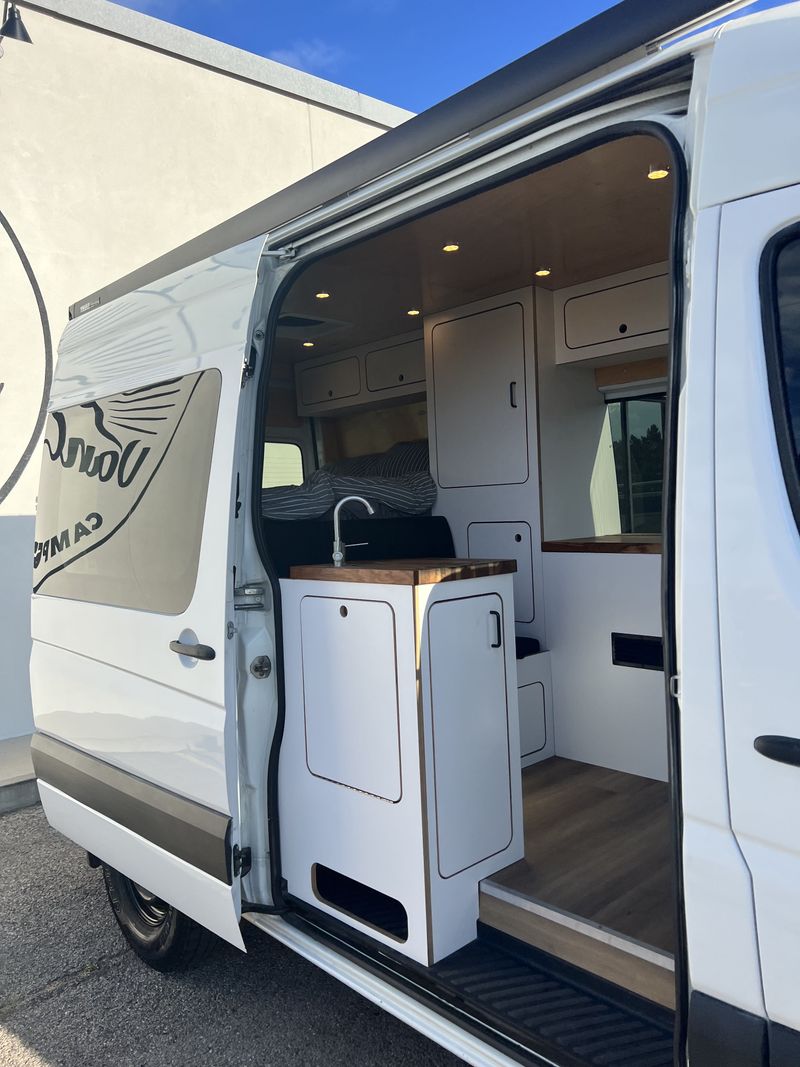 Picture 4/7 of a 2014 Mercedes Sprinter - 144” High Roof  - Diesel for sale in Olympia, Washington
