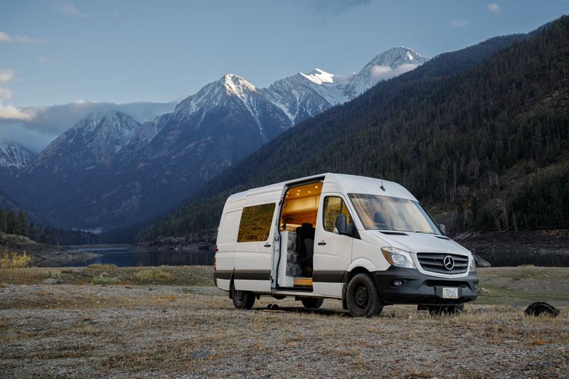 Picture 1/9 of a 2019 Mercedes Benz Sprinter for sale in Saint Ignatius, Montana