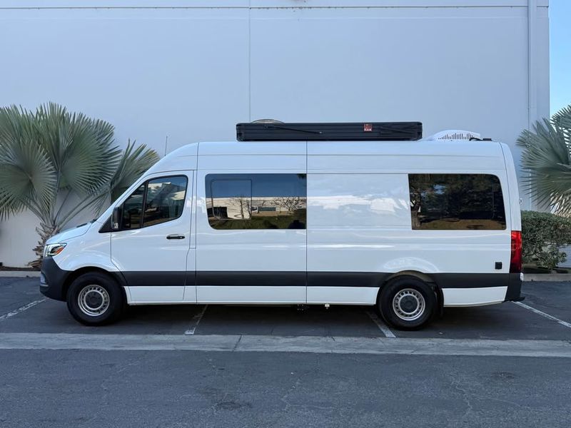 Picture 2/19 of a 2023 Mercedes-Benz sprinter 2500 170” wb high roof for sale in Carlsbad, California