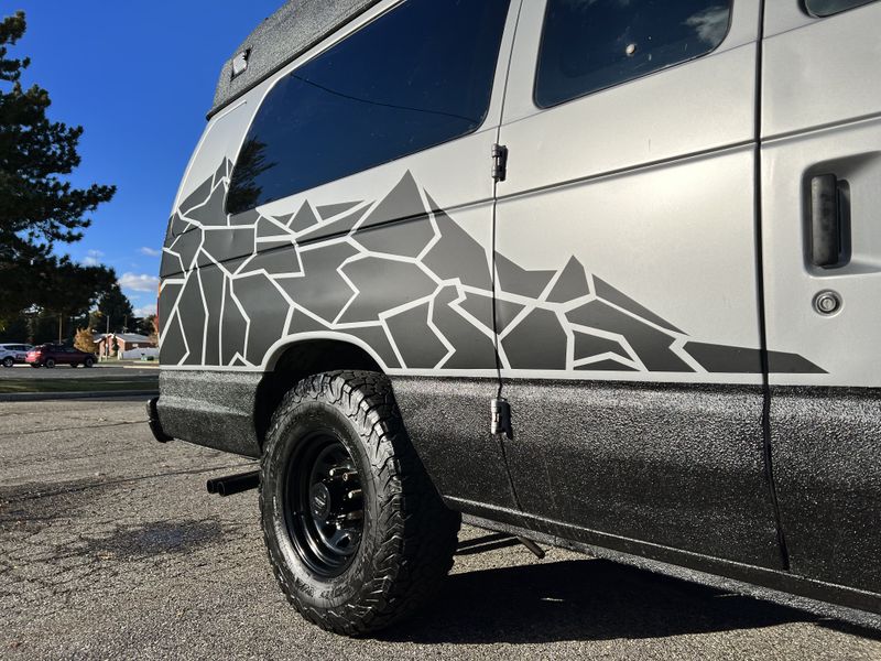 Picture 2/19 of a 1994 Ford E-350 High Roof Camper Van for sale in Salt Lake City, Utah