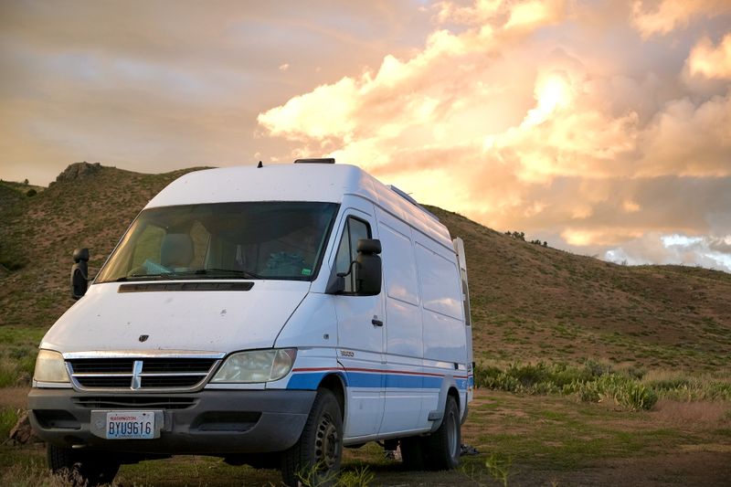 Picture 2/20 of a 2006 Dodge Sprinter 3500 for sale in Leavenworth, Washington