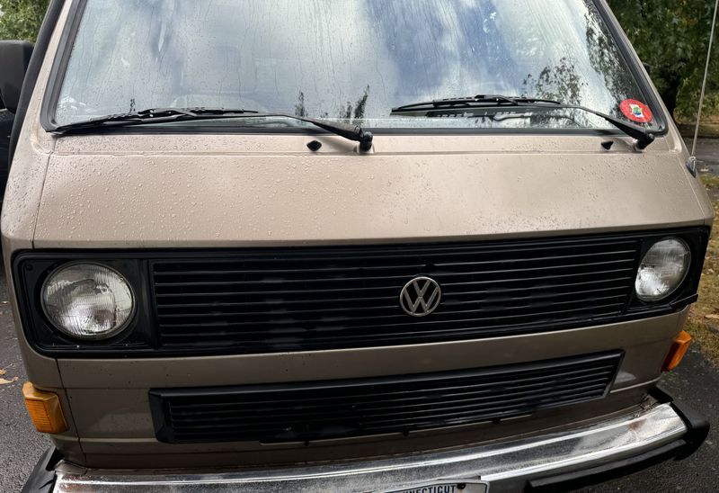 Picture 4/20 of a 1985 Volkswagon Westifalia Weekender for sale in New Haven, Connecticut