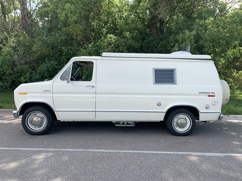 Picture 3/11 of a 1975 Ford Econoline E150 - Pop top camper for sale in Minneapolis, Minnesota