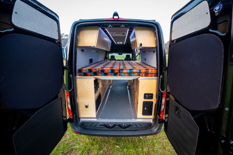 Picture 2/10 of a Mercedes Sprinter 2500 RV for sale in Stevensville, Maryland