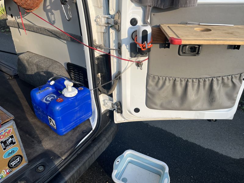 Picture 4/16 of a 2014 Nissan NV200 Camper Van for sale in Bellingham, Washington