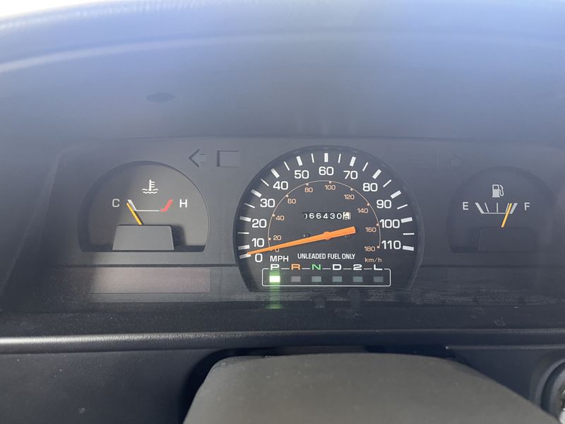 Picture 5/9 of a 1991 Toyota Dolphin for sale in Park City, Utah