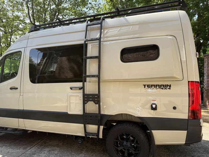 Picture 2/24 of a 2023 Jayco Terrain 4x4 Sprinter Van for sale in Birmingham, Alabama