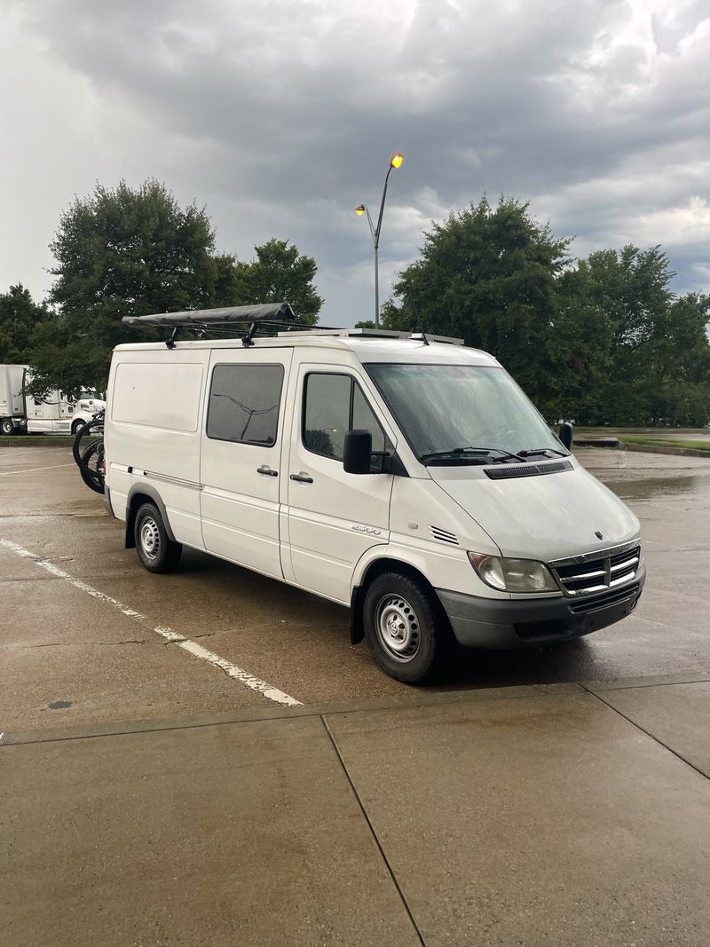 Picture 1/9 of a 2006 dodge sprinter for sale in Rochester, Pennsylvania